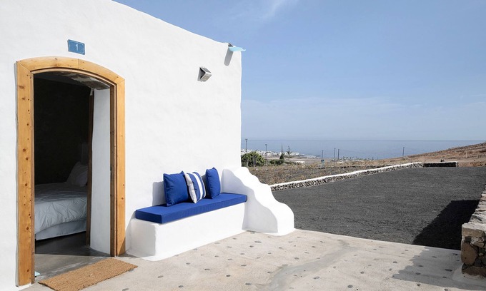 Tabayesco Villa | 'Finca Petite Vineyard' con vistas a la montaña, terraza privada y Wi-Fi