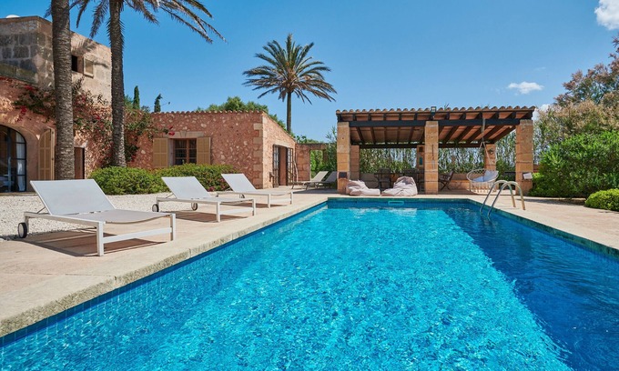 Es Palmer Villa | Finca 'Son Garreta' con vistas a la Tramuntana, piscina privada y Wi-Fi
