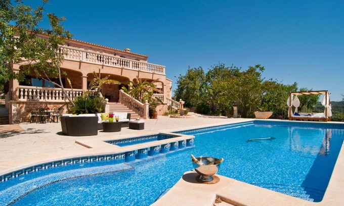 s'Alqueria Blanca Casa | Finca Son Vida in S'Alqueria Blanca