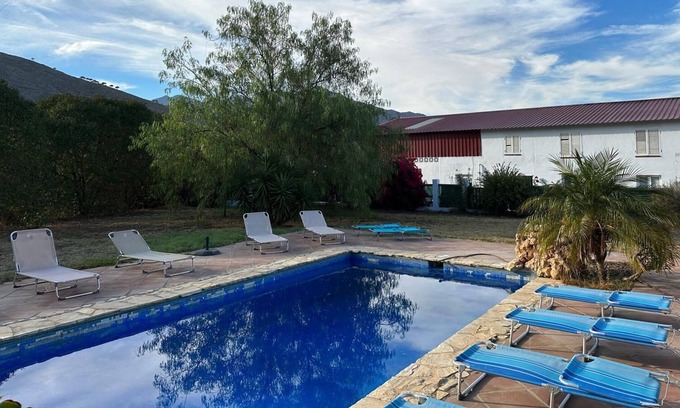 Mijas Chalet De Esquí | Finca con vistas al mar, a la montaña