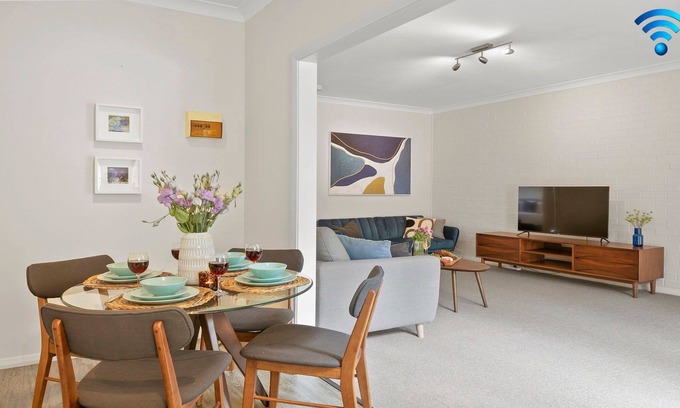 Moss Vale Apartamento | Finch's Nest – Stay 3, Pay 2