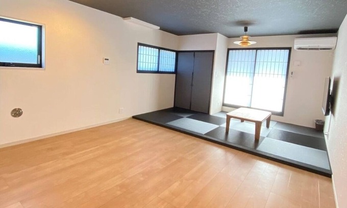 Kamakura Hotel | Find a karakuri room Room 201 / Kamakura Kanagawa