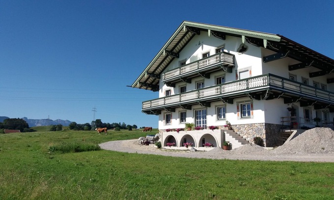Murnau am Staffelsee Apartamento | Find nature and peace with lake and mountain views