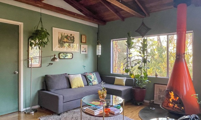 Eagle Rock Casa | Find your Great Escape in this Charming Home in Los Angeles