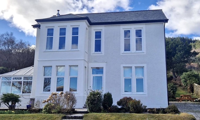 Tighnabruaich Apartamento | Findhorn Upper - waterfront location, sea views, pet friendly