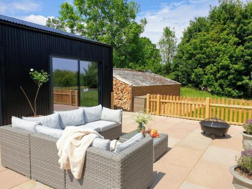 Howlett End Casa | Finest Retreats - Blackbarn Wood