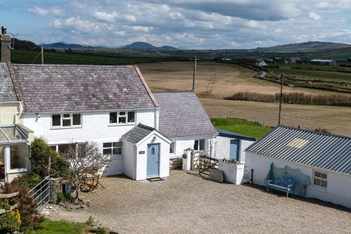 Garn Fadryn Casa | Finest Retreats - Bryn Du