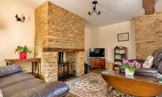 Blackford Casa | Finest Retreats - Fives Court Cottage