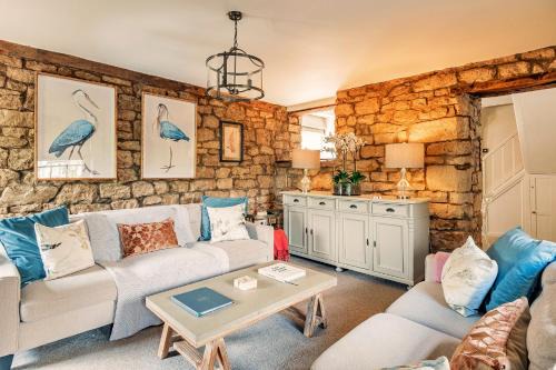 Rodborough Casa | Finest Retreats - Hendy Cottage