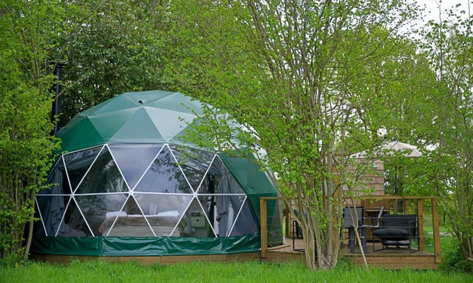 Chiddingstone Hoath Chalet De Esquí | Finest Retreats - Hever Luxury Dome