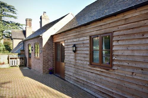 Wollerton Casa | Finest Retreats - Shropshire Cottage, 2 bedrooms, sleeps 3