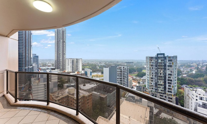 Parramatta Hotel | Fiori Apartments