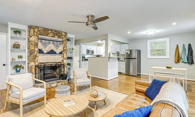 Pegram Casa | Fire Pit & Music Lounge: Chic Home in Pegram