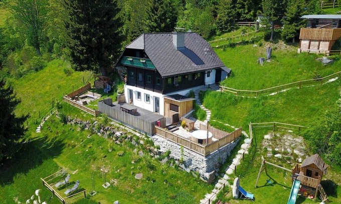 Ratten Chalet De Esquí | Natur, Luxus, Wellness !!! Hot Pot, Sauna, Lagerfeuer und Panorama!!!