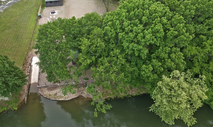 Broken Bow Cabina | Firefly @ Lazy River Retreat en Mt Fork River Broken Bow OK duerme 6
