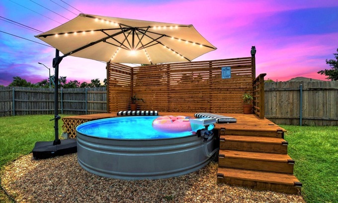 Round Rock Apartamento | Firepit Table Large Patio King Bed Cowboy Pool