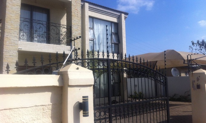 Gaborone Casa | First Avenue Guest House
