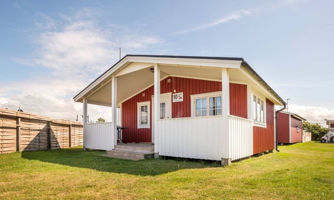 Tvaaker Cabina | First Camp Björkäng-Varberg