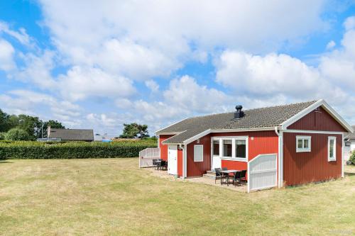 Tvaaker Otro | First Camp Björkäng-Varberg