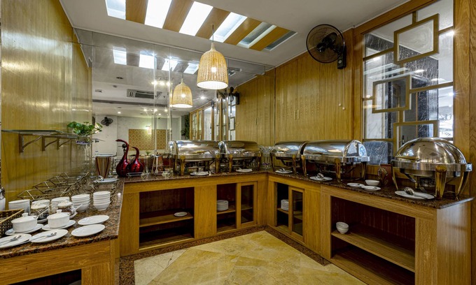 Ba Dinh Hotel | First Eden Hotel