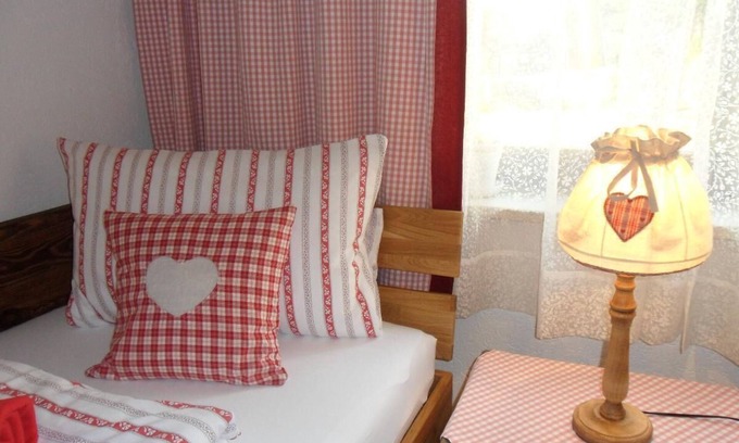 Sankt Englmar Apartamento | First floor apartment (71 sqm) with tiled stove for 4 people