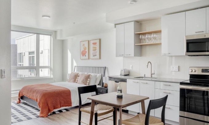 Yesler Terrace Apartamento | First Hill studio w gym bbq nr park SEA-637