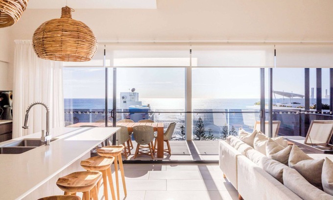 Mooloolaba Hotel | First Light Mooloolaba, Ascend Hotel Collection