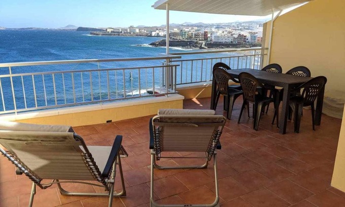 Telde Apartamento | PRIMERA LINEA CON AMPLIA TERRAZA