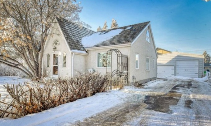 Strathmore Casa | First Place-Family Corporate Social Gatherings Home Away From Home
