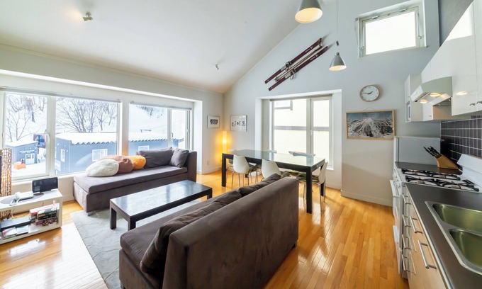 Hirafu Apartamento | First Tracks