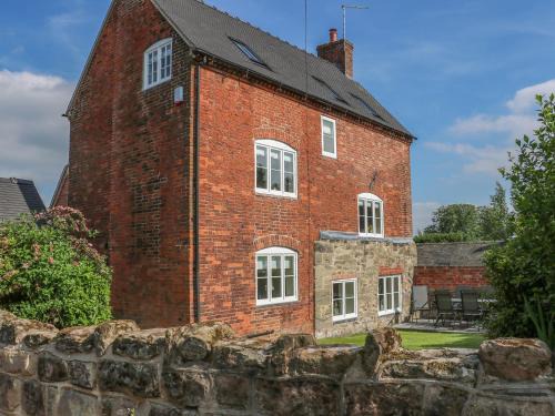 Smisby Casa | Firtree Cottage