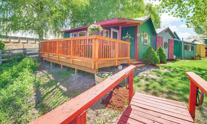 Chiloquin Cabaña | Fish & Hike: Peaceful Cabin on Williamson River