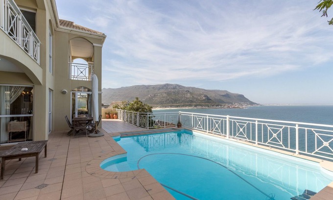 Fish Hoek Villa | Echo Cove de Fish Hoek