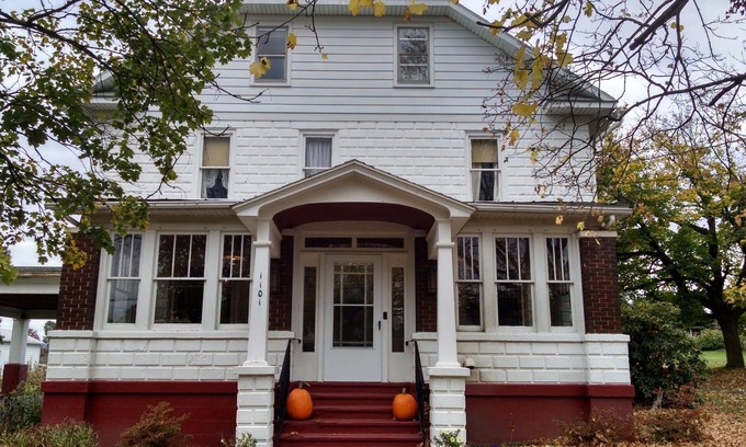 Numidia Casa | Fish & Panes Bed and Breakfast y Christian Center
