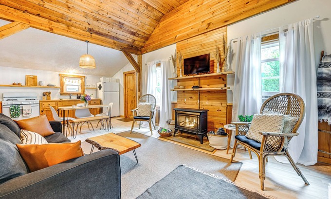 Robbinsville Cabina | Fish & Water Raft: Cabin Near Lake Santeetlah