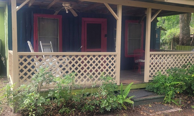Anclote River Acres Casa | Fisherman's cabin by the river