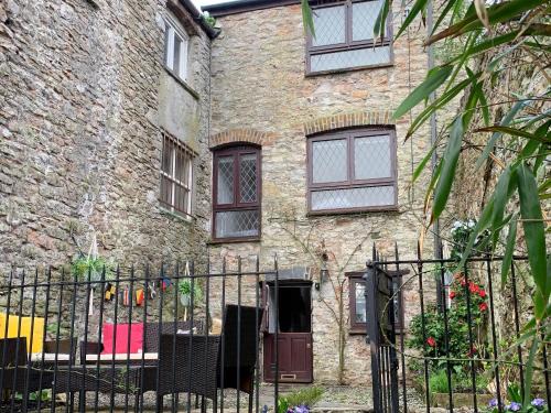 Plymouth Casa | Fisherman's Cottage