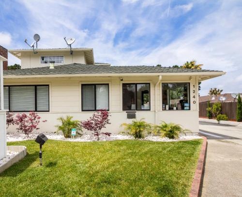 Munras Avenue Hotel | Fisherman's Cove Inn