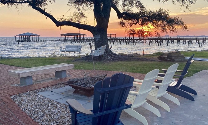 Lake Charles Casa | HERMOSA PUESTA DEL SOL FRENTE AL MAR ... A MINUTOS DE LOS CASINOS Y EL LAGO DE CALCASIEU