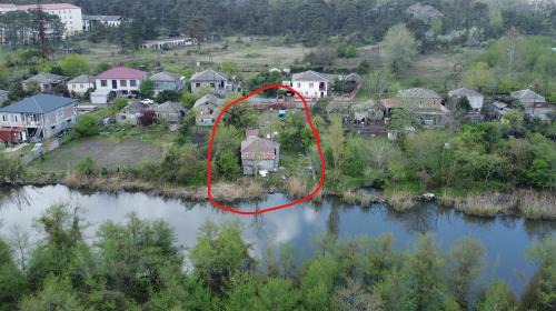Poti Otro | Fisherman's house