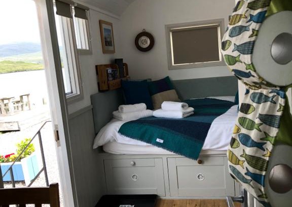 Harris Casa | Fisherman's Hut