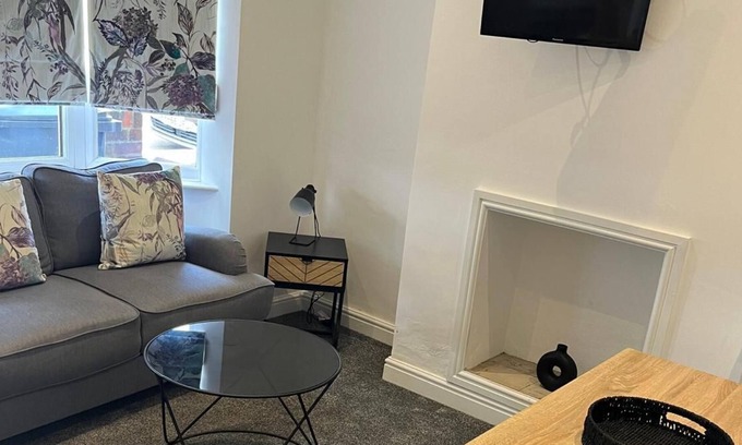 Selby Casa | Fisherman's Keep (Quiet Street Location)