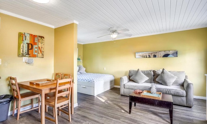 Marathon Casa | Fisherman's Retreat