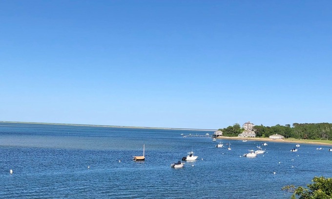 North Chatham Casa | FIVE BEDROOM -- MAGNIFICENT WATER VIEWS OF PLEASANT BAY AND ATLANTIC OCEAN.