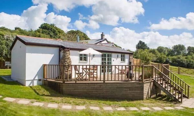 Truro Cabaña | Five Elements Studio, ST AGNES