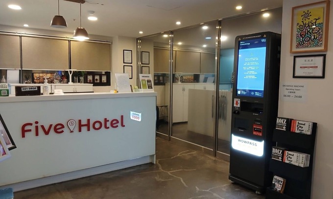 Daehangno Hotel | Five Hotel Jongno