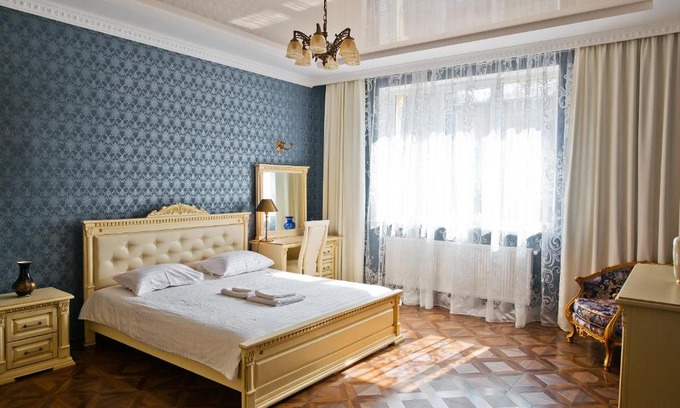 Yavory Apartamento | Five Room Central Gorgeous Apartment with Garden