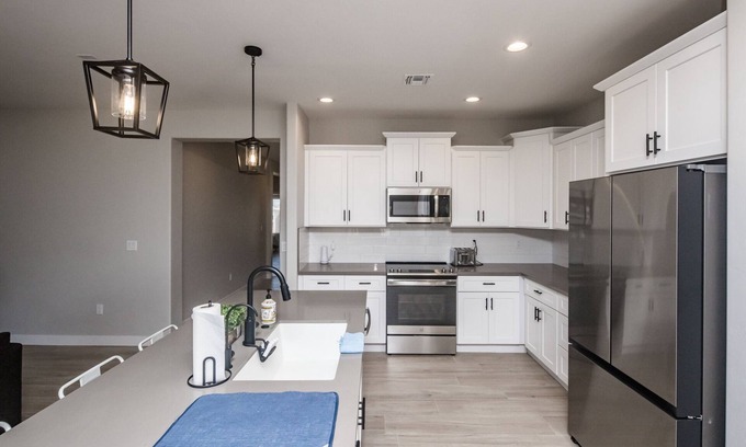 Lake Havasu City Casa | Five Star Family and Pet Friendly Retreat Near Windsor Beach