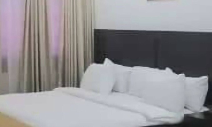 Lagos Cabina | Five star room in a Mansion, 24hr power