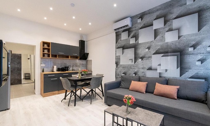 Sopron Apartamento | Flóra Lak